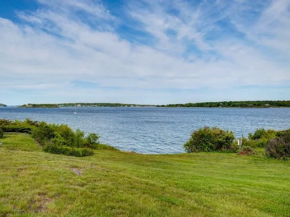 11 Graffam Road, South Portland, ME 04106