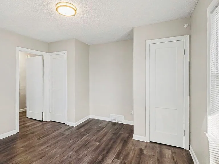 6220 Agnes Ave — Photo 6