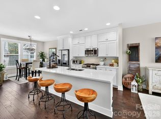 546 Amalfi Dr, Davidson, NC 28036
