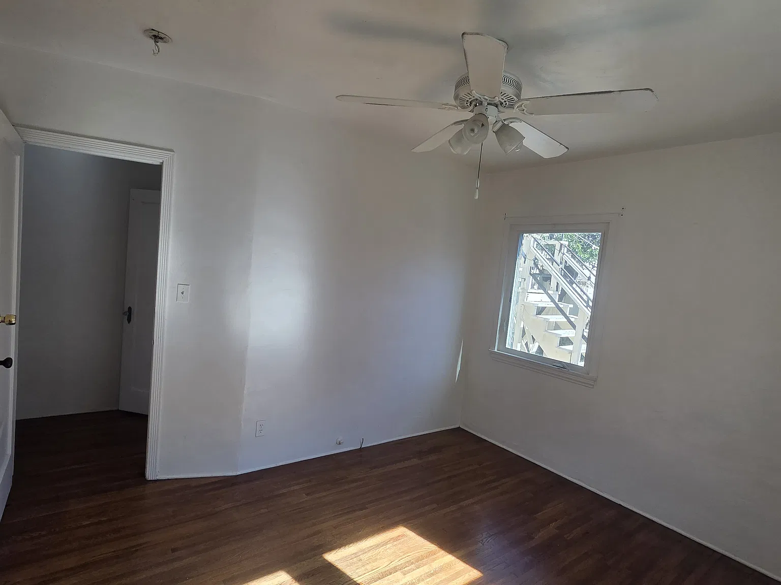 1 bed, 650 sqft, $2,200 — Photo 3