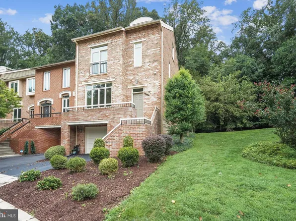 10901 Whiterim Dr, Potomac, MD 20854
