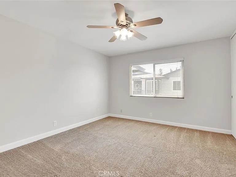 1460 Forest Glen Dr #4 — Photo 17