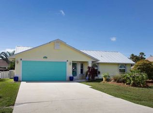 754 Davidson St SE, Palm Bay, FL 32909