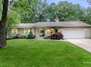 15267 Leonard Rd, Spring Lake, MI 49456