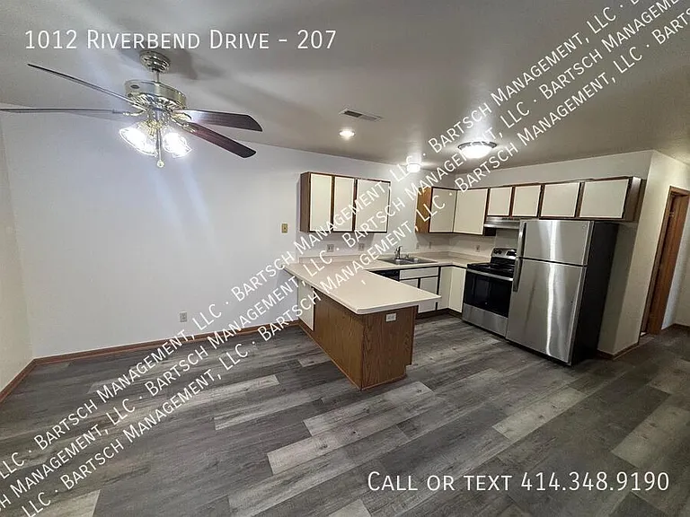1012 Riverbend Dr #207 — Photo 3