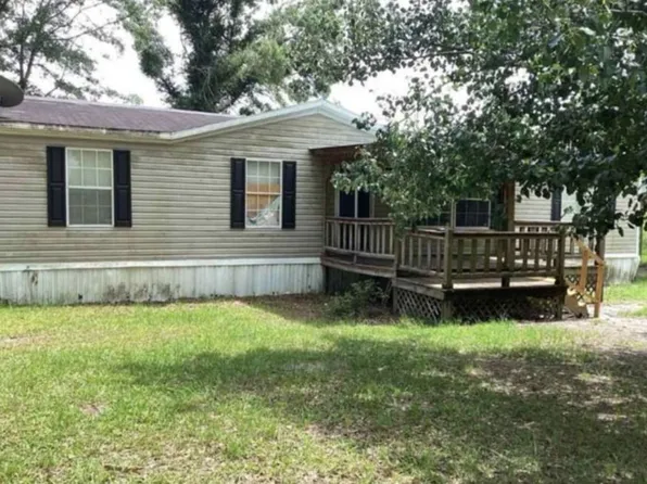 152 Carey Johnson Cir, Hazlehurst, GA 31539