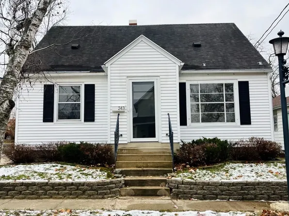243 W 1st St, Richland Center, WI 53581