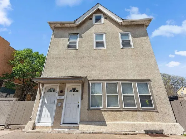 661 Payne Ave, Saint Paul, MN 55130