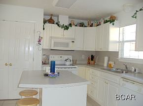 4th image of 235 Twin Lakes Dr