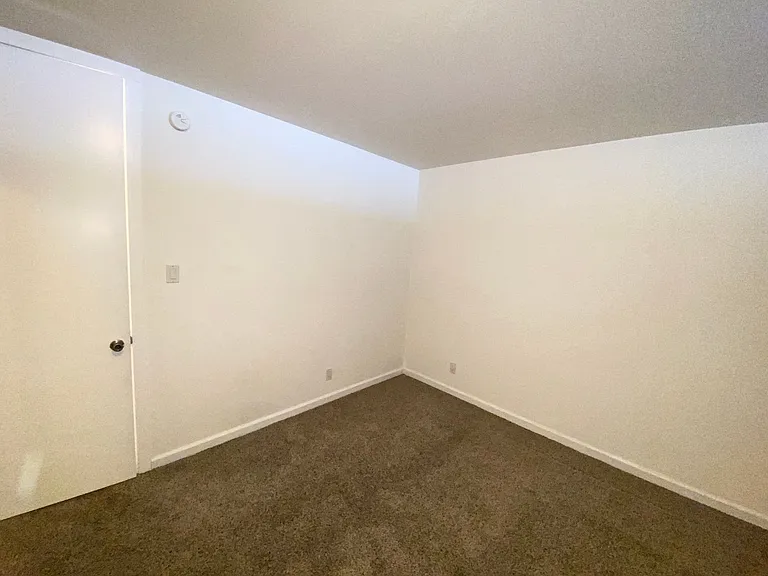 751 Tahoe Blvd #19 — Photo 5