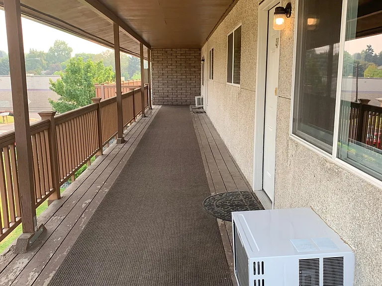 4004 Bell Ave #4U — Photo 3
