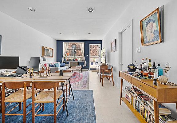 2nd image of 300 Broome St APT 3R