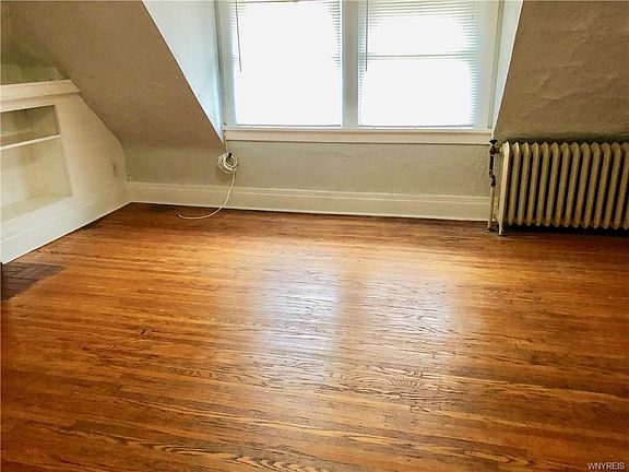5th image of 54 Gates Cir #3