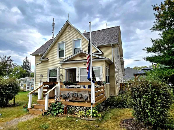 209 E Spahr St, Mount Union, IA 52644