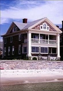 House for rent: 46 Mott Avenue, New London , CT: 5 Bedrooms, 1 full bath, 2 half Baths. Beachfront home with spectacular views of Long Island Sound. Equipped with wireless internet and all updated amenities. The house is within five miles of the Coast Gu