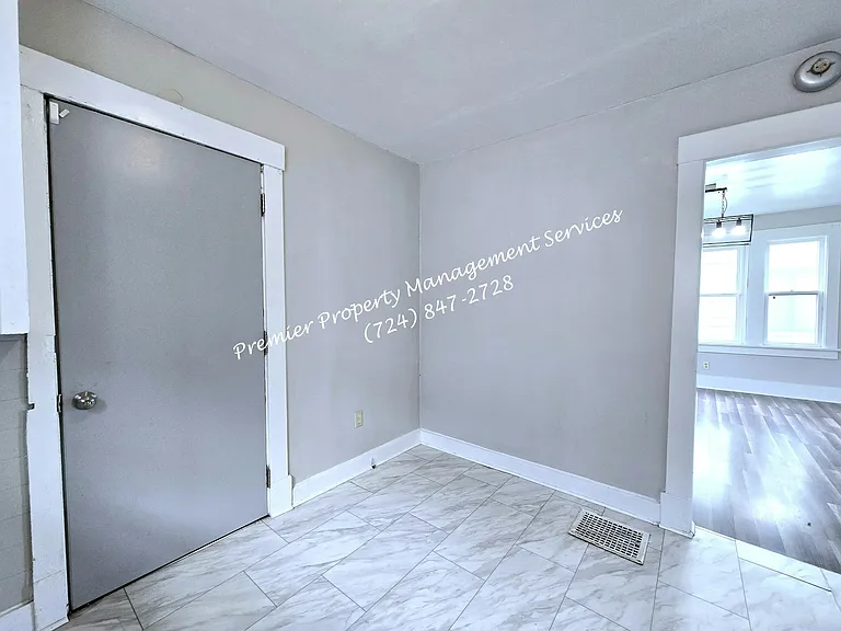 201 Mills Way — Photo 20