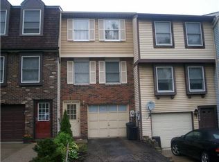 7307 Lafayette Sq, Aliquippa, PA 15001