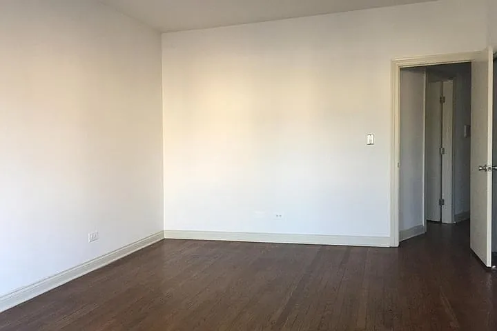 5350-5358 S. Maryland Avenue — Photo 16