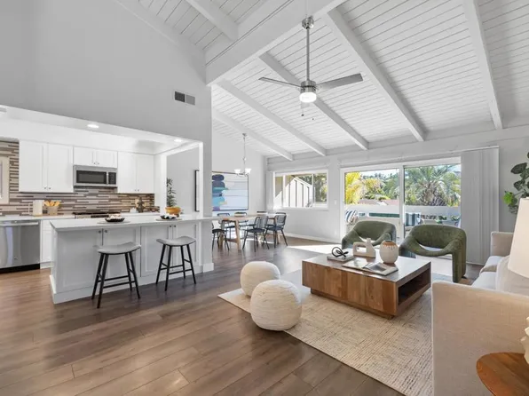 2846 Luciernaga St, Carlsbad, CA 92009