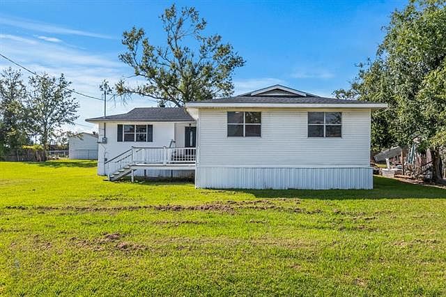 1st image of 7628 Mackerel Dr