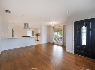 1040 W Acacia Ave, Orange, CA 92868