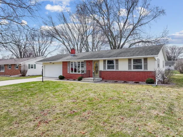 1193 Alice Dr, Green Bay, WI 54304