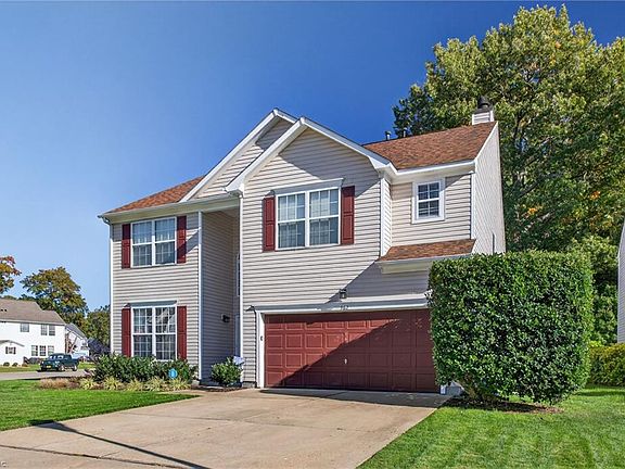 2nd image of 962 Foxboro Dr