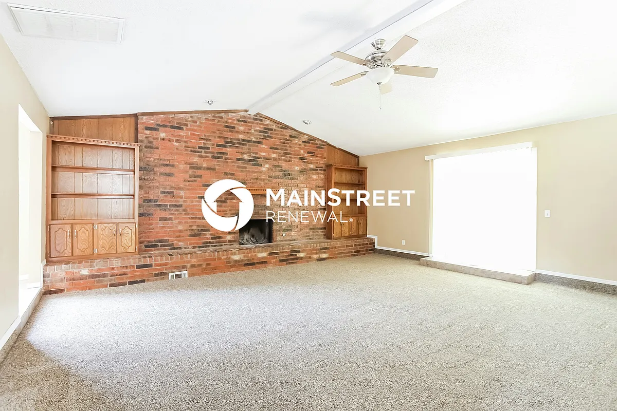 Living Room - 1001 Walsh Ln