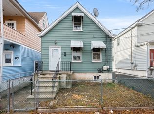 16 Loretta St, Clifton, NJ