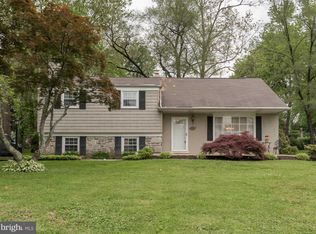 350 Davisville Rd, Warminster, PA 18974
