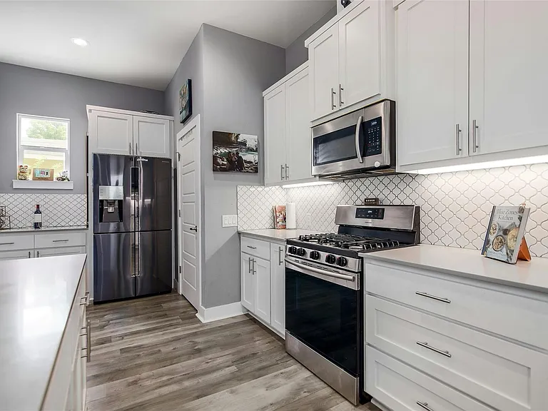 7607 Providence Ave #A — Photo 6