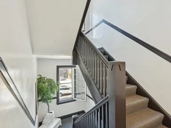 8841 S Dante Ave Unit 2