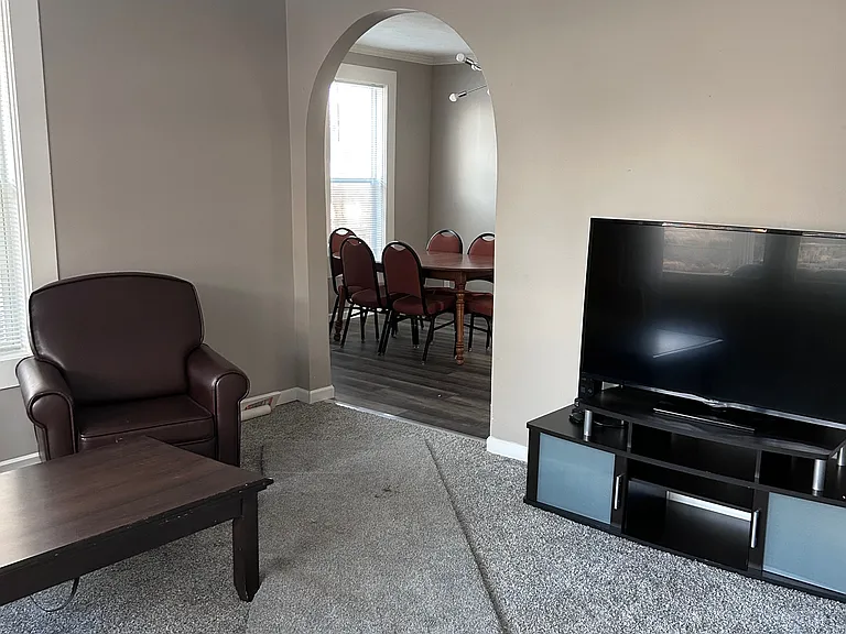 4747 Capitol Ave — Photo 6
