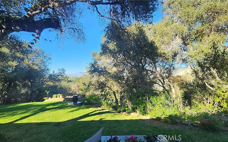 1961 Vineyard View Ln — Photo 7