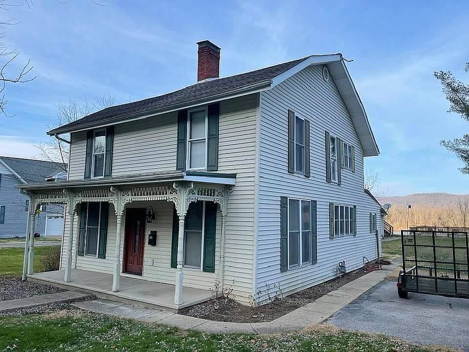 1st image of 441 Front St