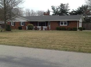 4238 N Meadow Lark Ln, Jasper, IN 47546