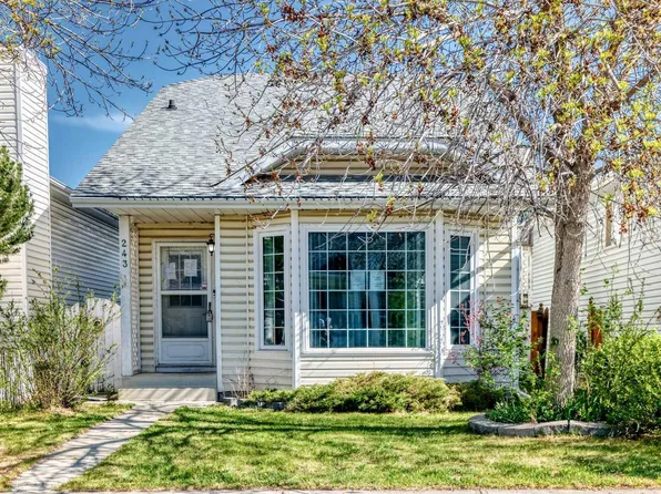 243 Erin Meadow Close SE, Calgary, AB T2B 3E6