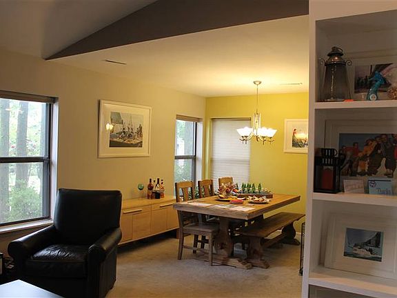 5th image of 1011 Timber Creek Dr