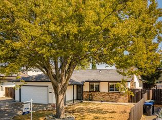 2136 Falcon Dr, Fairfield, CA 94533