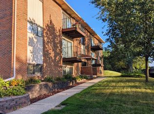 3820 Benjamin Ave APT 6, Royal Oak, MI 48073