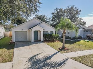1904 Falling Star Ln, Lutz, FL 33549
