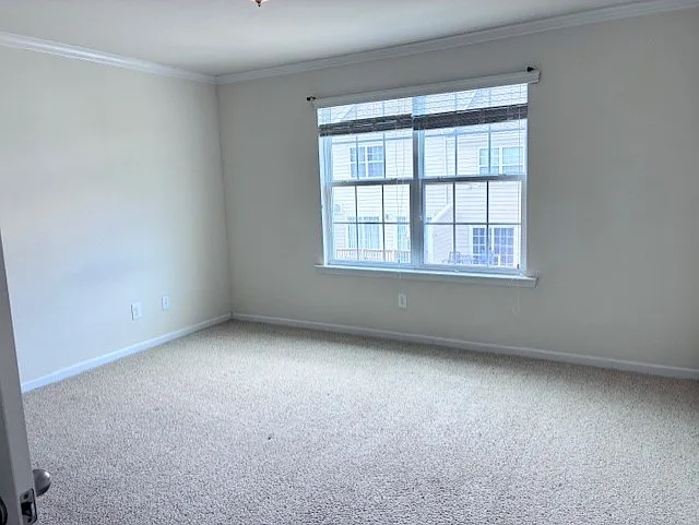 6025 Kentworth Dr — Photo 12