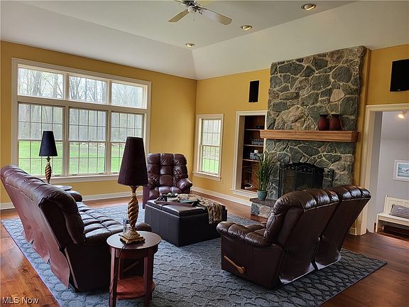 4th image of 15096 N Deepwood Ln