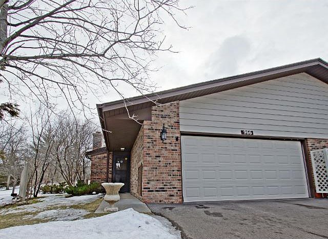 1st image of 966 Zanzibar Ln N