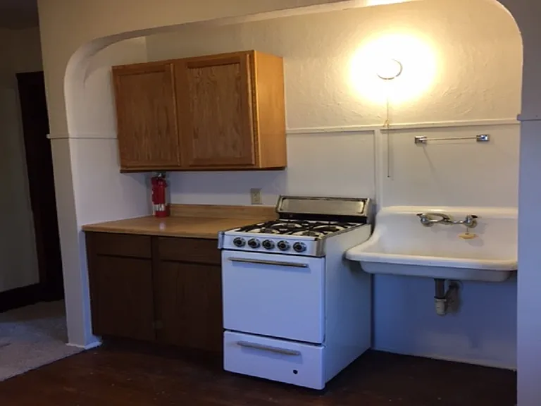 105 W Hammond St #4 — Photo 2