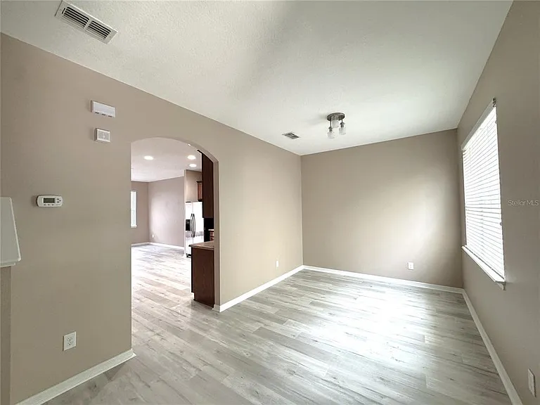 12937 Emersondale Ave — Photo 4