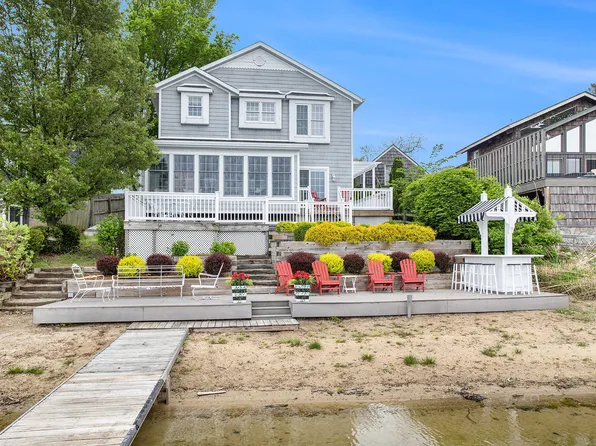 568 Lyon Lake Rd, Marshall, MI 49068