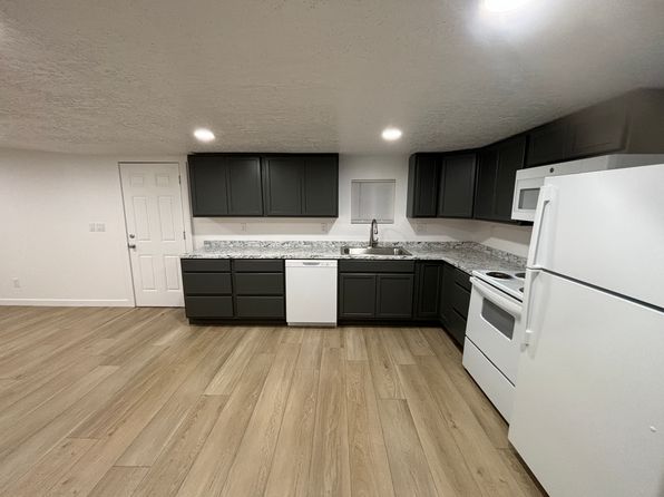 185 W 100 S #2, Parowan, UT 84761