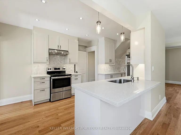 289 Wolverleigh Blvd — Photo 14