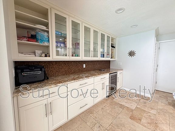 4th image of 13550 Avista Dr